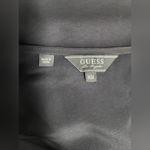 Guess XS Black Sleeveless Cowlneck Top 100% Silk - Picture 3 of 5